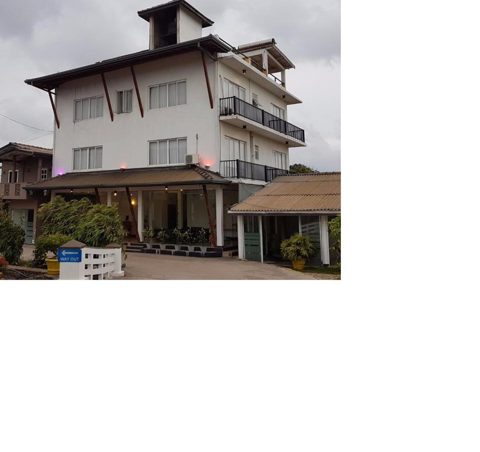 Onreech Hotel Сеедува Экстерьер фото